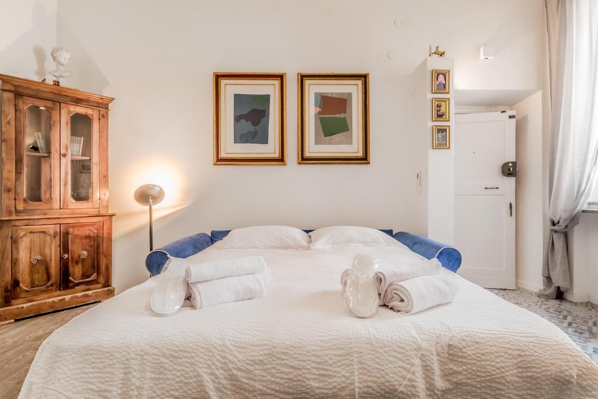 Sales In Trastevere Apartment Rom